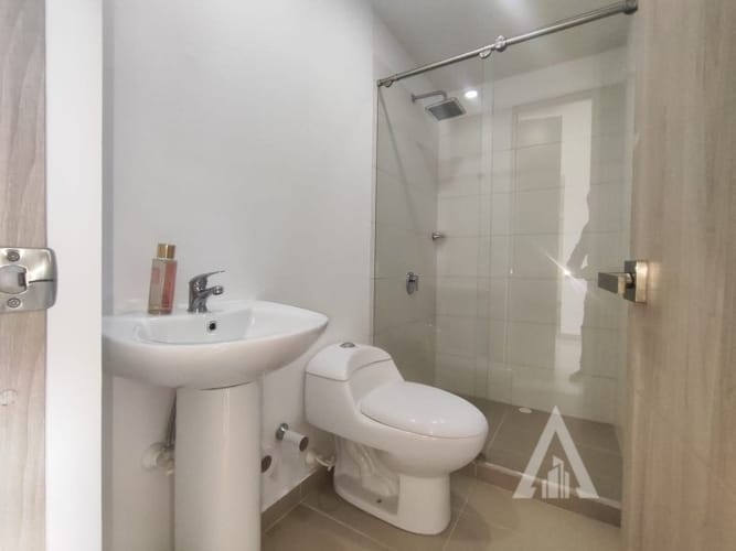 Apartamento de 3 alcobas en arriendo en Las Lomitas, Envigado, 95 m² · foto 13 de 21