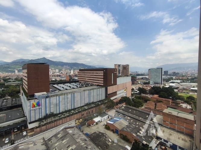 Apartamento de 3 alcobas en arriendo en Las Lomitas, Envigado, 95 m² · foto 19 de 21