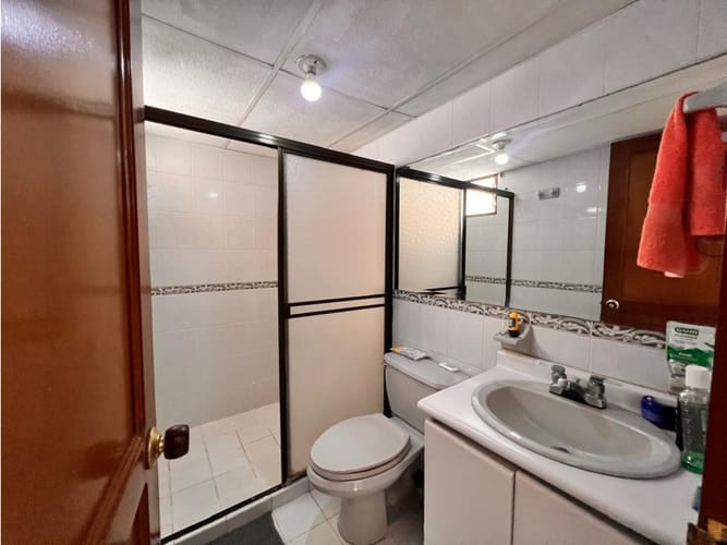 Apartamento de 3 alcobas en arriendo en Sector Lago Uribe, Pereira, 80 m² · foto 8 de 11