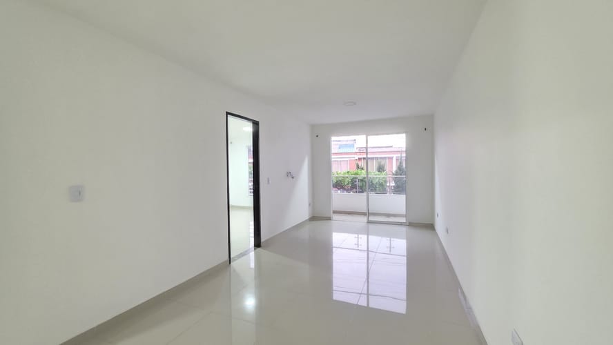 Casa de 4 alcobas en venta en Ciudad Country, Jamundí, 159 m² · foto 2 de 24