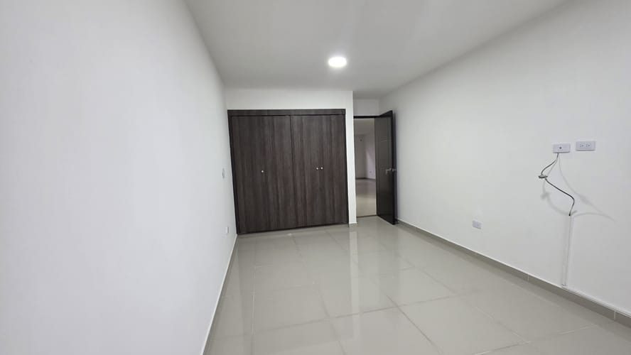 Casa de 4 alcobas en venta en Ciudad Country, Jamundí, 159 m² · foto 11 de 24