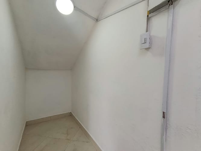 Local en arriendo en Buenos Aires, Medellín, 20 m² · foto 7 de 8