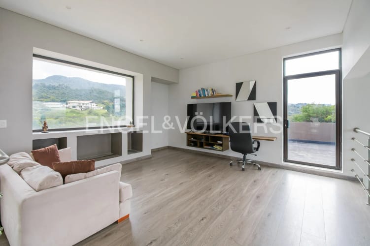 Casa de 5 alcobas en arriendo en Yerbabuena, Chía, 580 m² · foto 15 de 20