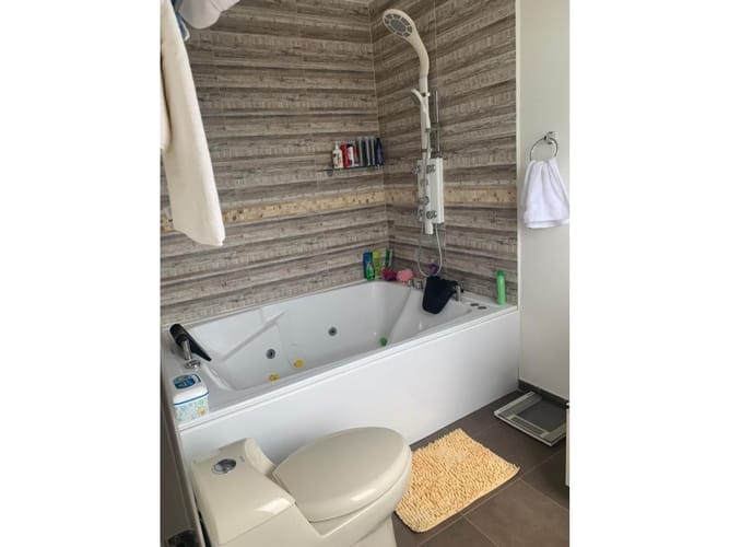 Casa de 5 alcobas en venta en Normandia, Bogotá, 556 m² · foto 9 de 14