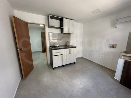 Apartamento de 1 alcoba en arriendo en Bombona No.1, Medellín, 40 m² · foto 8 de 11