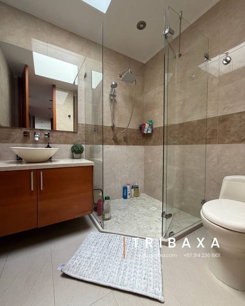 Apartamento de 4 alcobas en venta en Santa Paula, Bogotá, 246 m² · foto 10 de 14