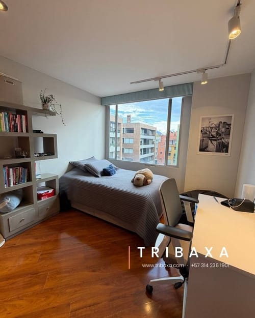 Apartamento de 4 alcobas en venta en Santa Paula, Bogotá, 246 m² · foto 11 de 14