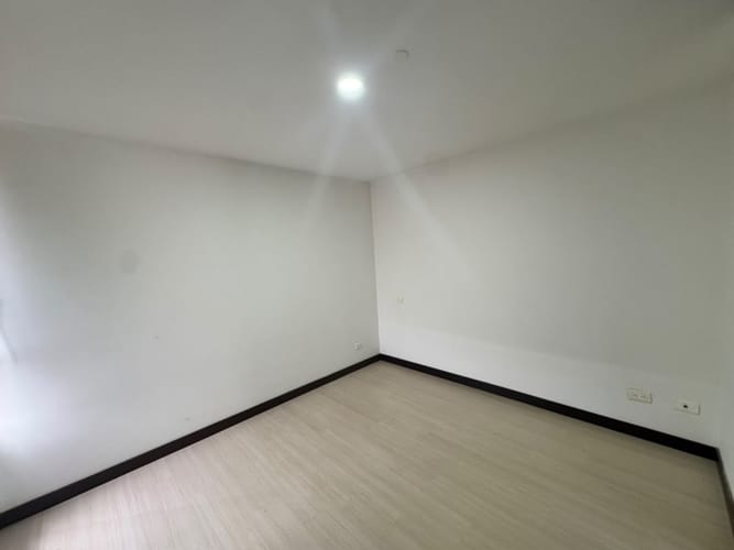 Apartamento de 3 alcobas en arriendo en Llano Grande, Rionegro, 83 m² · foto 4 de 12