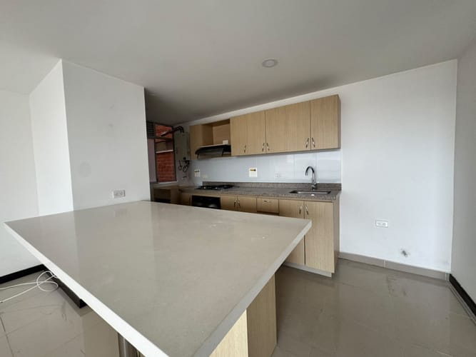 Apartamento de 3 alcobas en arriendo en Llano Grande, Rionegro, 83 m² · foto 12 de 12