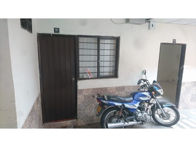 Casa de 8 alcobas en venta en Belalcazar, Palmira, 141 m² · foto 10 de 24
