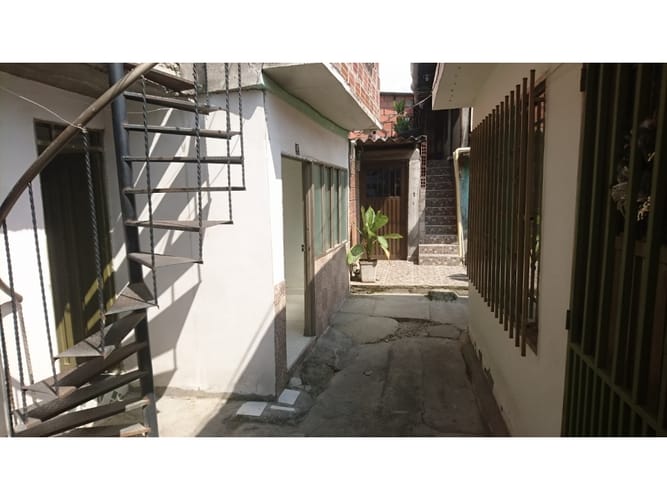 Casa de 8 alcobas en venta en Belalcazar, Palmira, 141 m² · foto 23 de 24