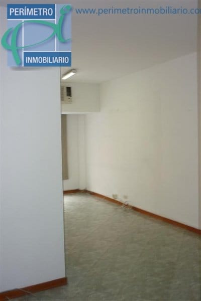 Oficina en arriendo en Milla De Oro, Medellín, 25 m² · foto 6 de 14