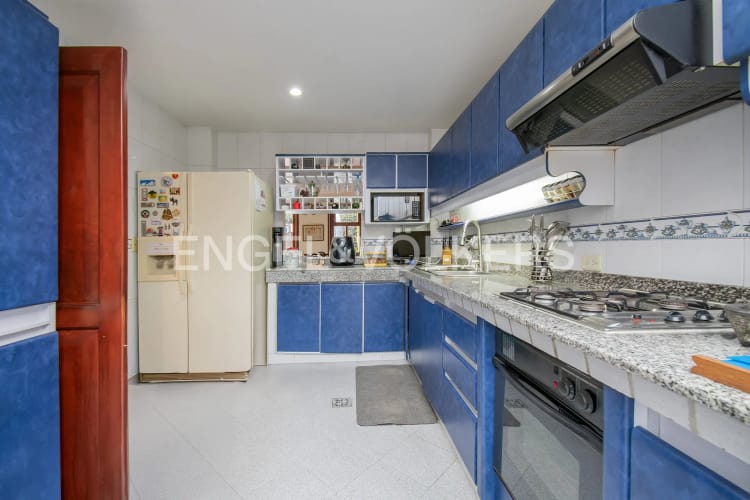 Casa de 3 alcobas en venta en Cr Los Nogales, Chía, 199 m² · foto 5 de 18