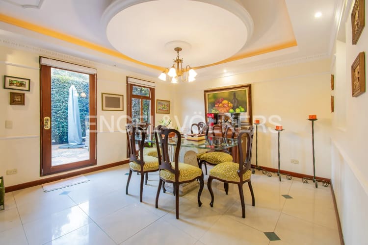 Casa de 3 alcobas en venta en Cr Los Nogales, Chía, 199 m² · foto 3 de 18