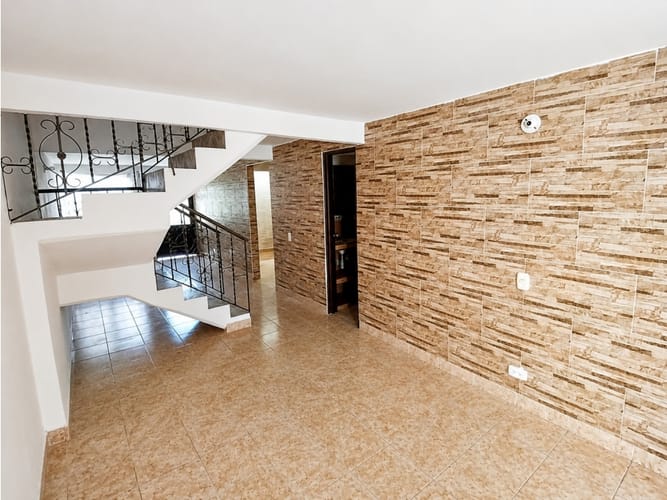 Casa de 3 alcobas en venta en Popular Modelo, Palmira, 70 m² · foto 4 de 24