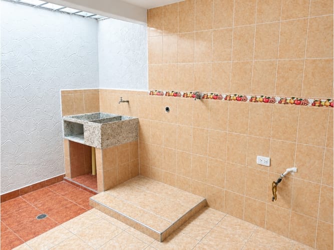 Casa de 3 alcobas en venta en Popular Modelo, Palmira, 70 m² · foto 5 de 24