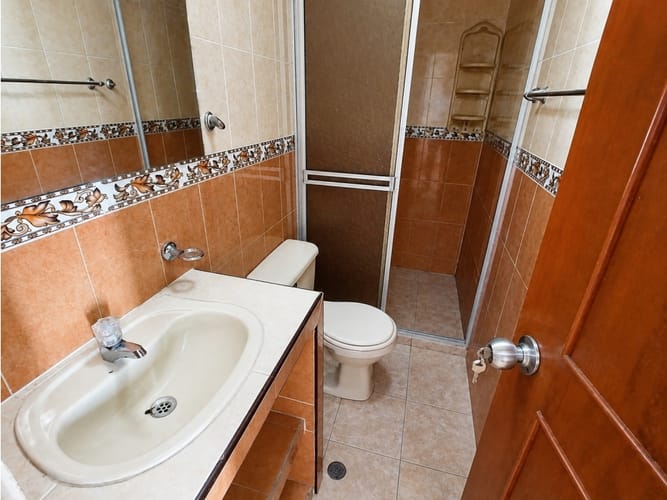 Casa de 3 alcobas en venta en Popular Modelo, Palmira, 70 m² · foto 10 de 24