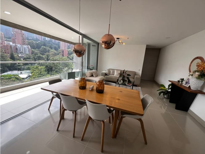 Apartamento de 3 alcobas en arriendo en La Florida, Medellín, 140 m² · foto 3 de 20