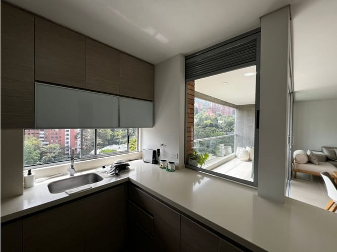 Apartamento de 3 alcobas en arriendo en La Florida, Medellín, 140 m² · foto 7 de 20