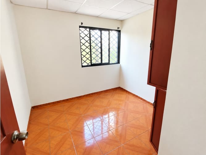 Casa de 3 alcobas en venta en Popular Modelo, Palmira, 70 m² · foto 21 de 24