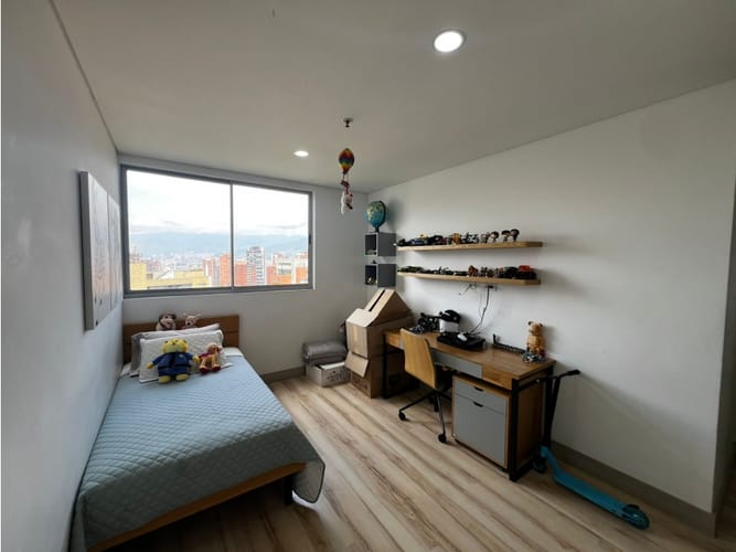 Apartamento de 3 alcobas en arriendo en La Florida, Medellín, 140 m² · foto 12 de 20