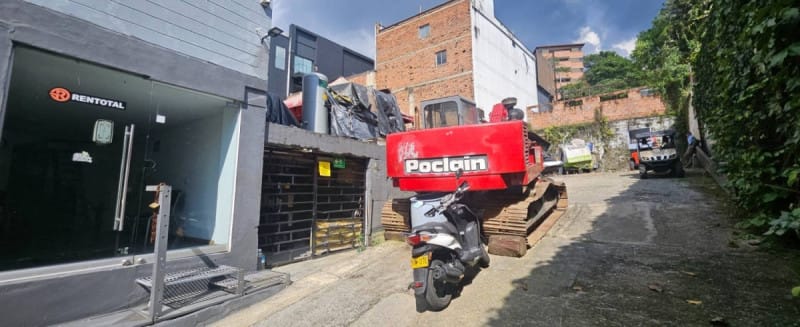 Local en arriendo en Manila, Medellín, 600 m² · foto 2 de 7