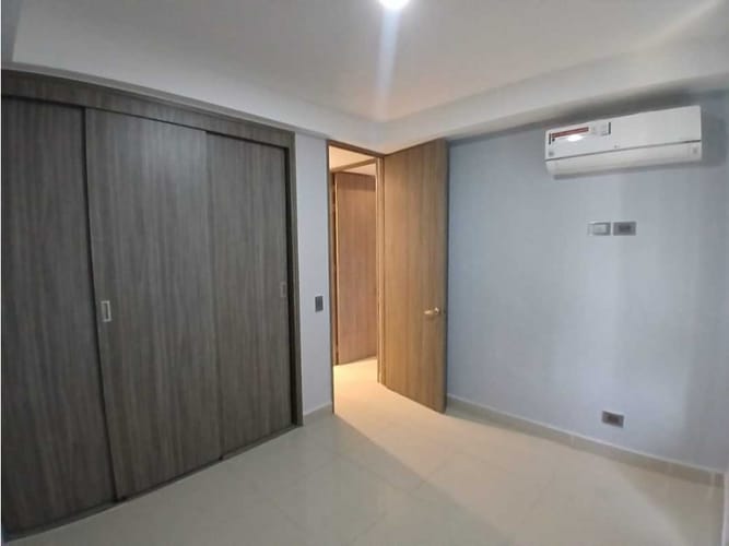 Apartamento de 3 alcobas en arriendo en Riomar, Barranquilla, 104 m² · foto 12 de 16