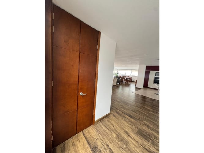 Apartamento de 4 alcobas en venta en Santa Barbara, Bogotá, 277 m² · foto 20 de 24