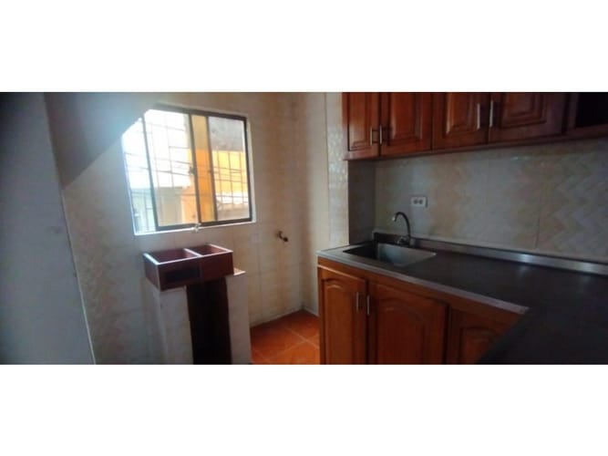 Apartamento de 2 alcobas en arriendo en Guayaquil, Medellín, 45 m² · foto 3 de 12