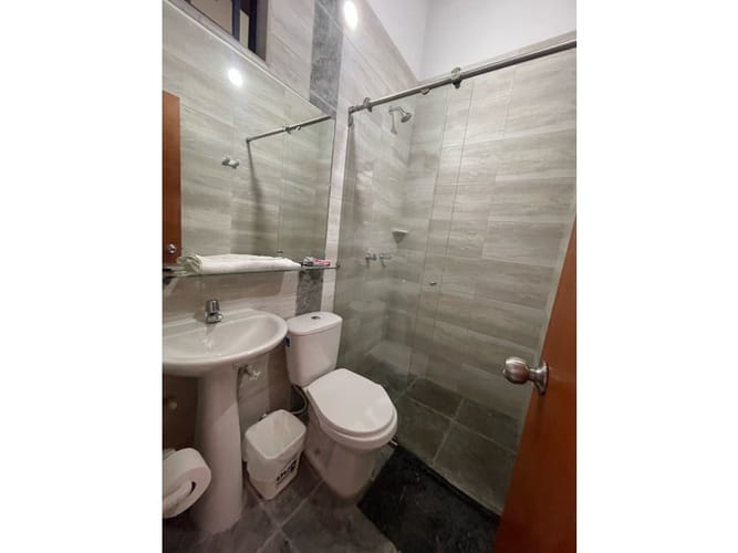 Apartamento de 2 alcobas en arriendo en Loma De Los Bernal, Medellín, 72 m² · foto 13 de 13