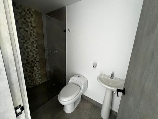Apartaestudio en venta en Las Lomitas, Envigado, 45 m² · foto 8 de 10