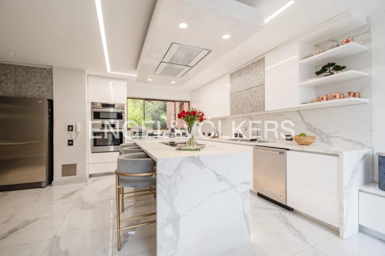 Apartamento de 4 alcobas en venta en Chicó Alto, Bogotá, 351 m² · foto 10 de 24