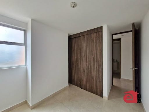 Apartamento de 3 alcobas en arriendo en La Florida, Sabaneta, 77 m² · foto 5 de 12