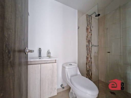 Apartamento de 3 alcobas en arriendo en La Florida, Sabaneta, 77 m² · foto 9 de 12