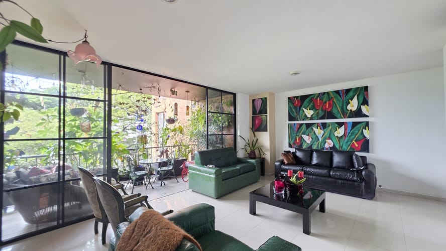 Apartamento de 3 alcobas en venta en El Ingenio, Cali, 130 m² · foto 2 de 17