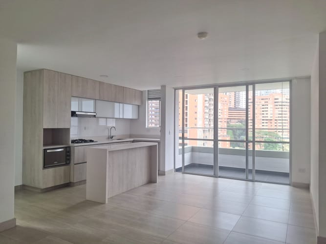 Apartamento de 3 alcobas en arriendo en Las Lomitas, Sabaneta, 80 m² · foto 12 de 21