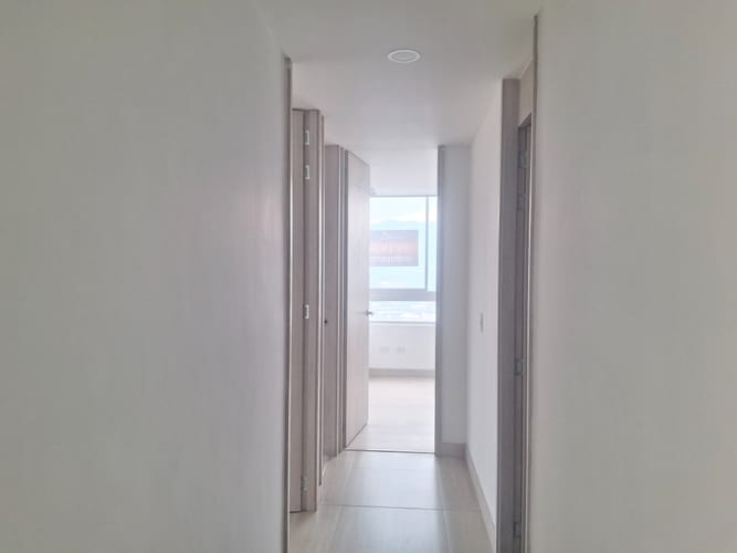Apartamento de 3 alcobas en arriendo en Las Lomitas, Sabaneta, 80 m² · foto 13 de 21