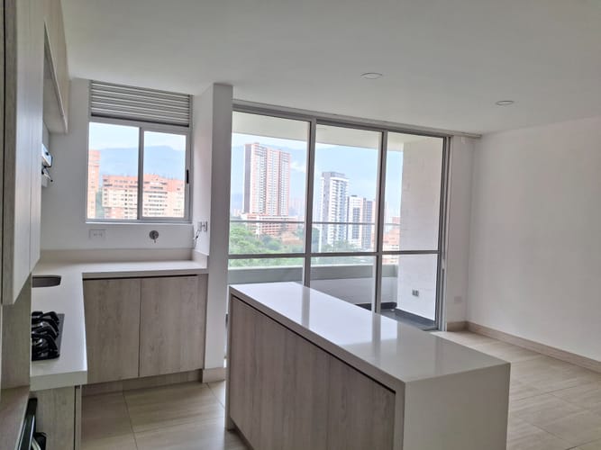 Apartamento de 3 alcobas en arriendo en Las Lomitas, Sabaneta, 80 m² · foto 10 de 21