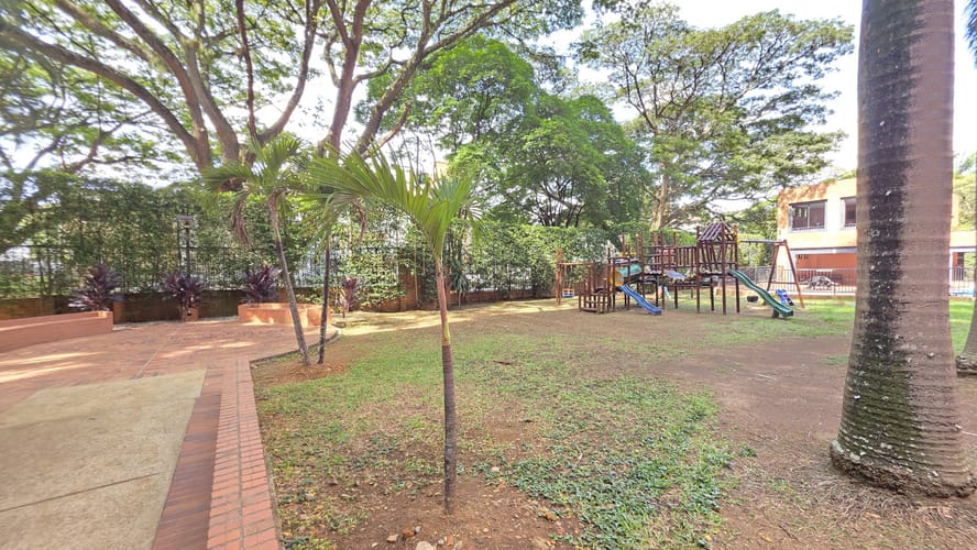 Apartamento de 3 alcobas en venta en El Ingenio, Cali, 130 m² · foto 13 de 17