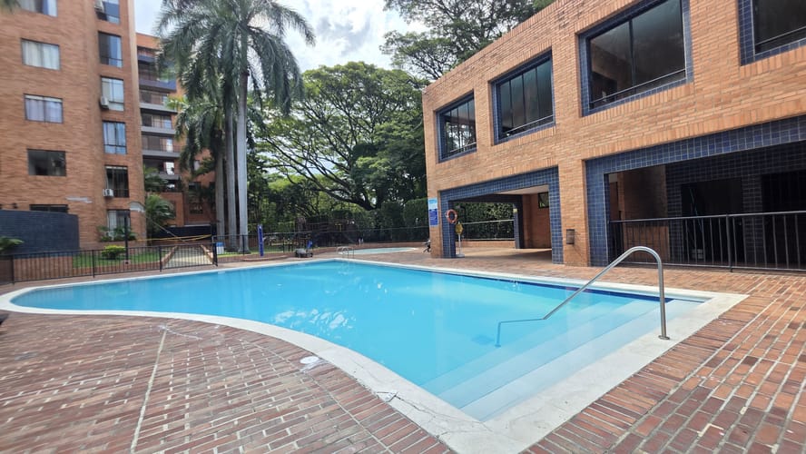 Apartamento de 3 alcobas en venta en El Ingenio, Cali, 130 m² · foto 15 de 17