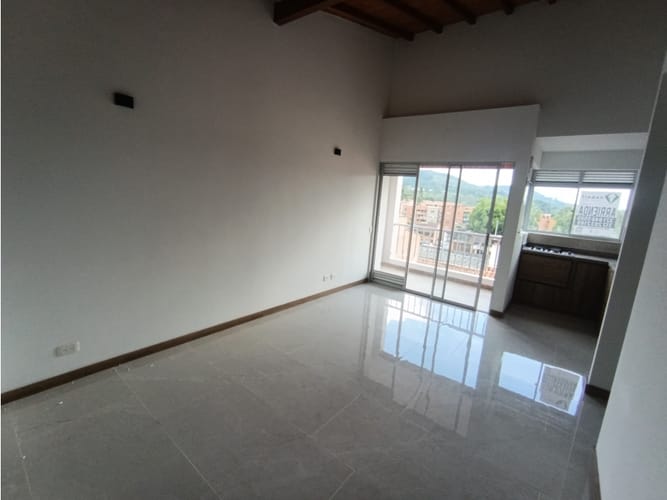 Apartamento de 2 alcobas en venta en La Ceja, 68 m² · foto 4 de 22