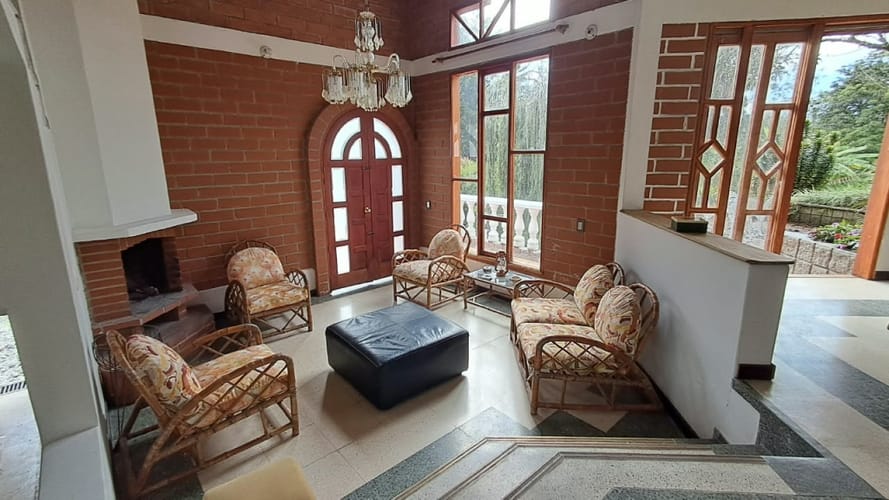 Casa de 5 alcobas en arriendo en La Ceja, La Ceja, 450 m² · foto 5 de 24