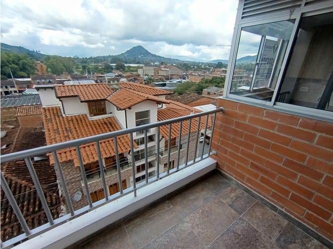 Apartamento de 2 alcobas en venta en La Ceja, 68 m² · foto 6 de 22