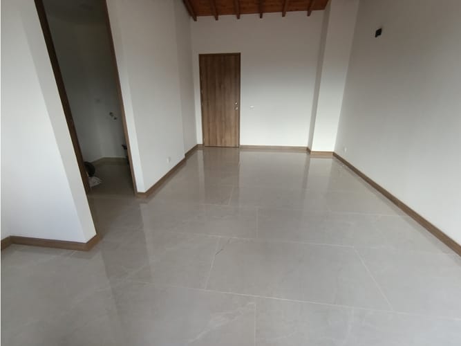 Apartamento de 2 alcobas en venta en La Ceja, 68 m² · foto 8 de 22