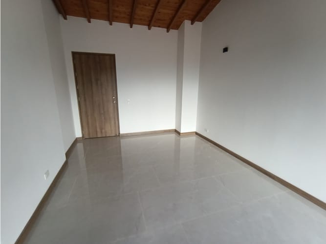 Apartamento de 2 alcobas en venta en La Ceja, 68 m² · foto 9 de 22