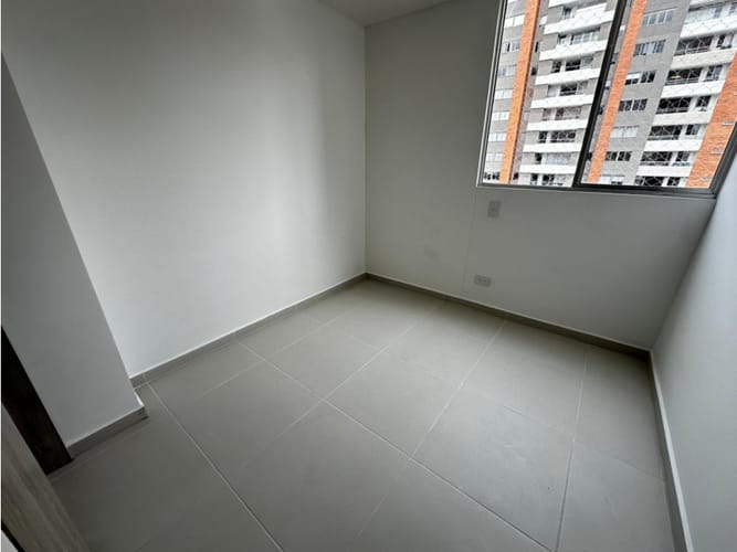 Apartamento de 3 alcobas en arriendo en Los Colores, Medellín, 80 m² · foto 13 de 19