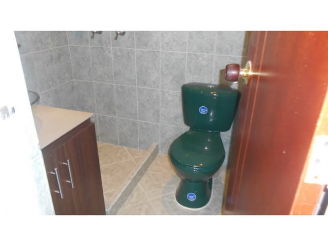 Apartamento de 3 alcobas en arriendo en La Milagrosa, Medellín, 52 m² · foto 14 de 24