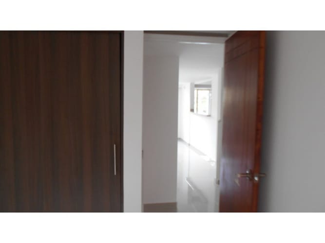 Apartamento de 3 alcobas en arriendo en La Milagrosa, Medellín, 52 m² · foto 24 de 24