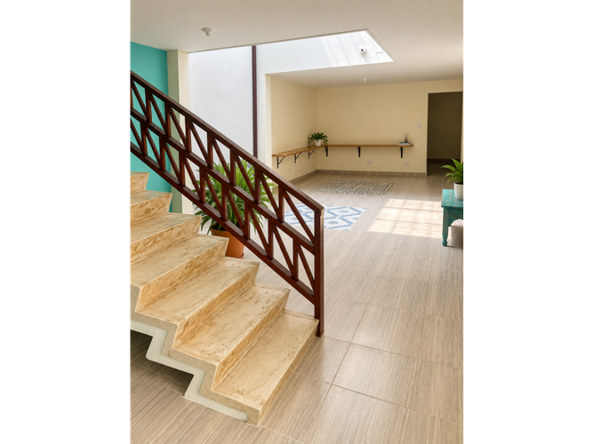 Casa de 9 alcobas en venta en Laureles, Medellín, 360 m² · foto 2 de 15