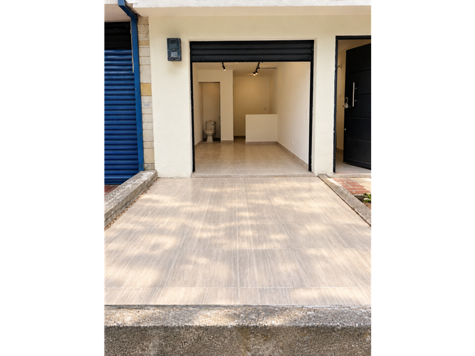 Casa de 9 alcobas en venta en Laureles, Medellín, 360 m² · foto 13 de 15